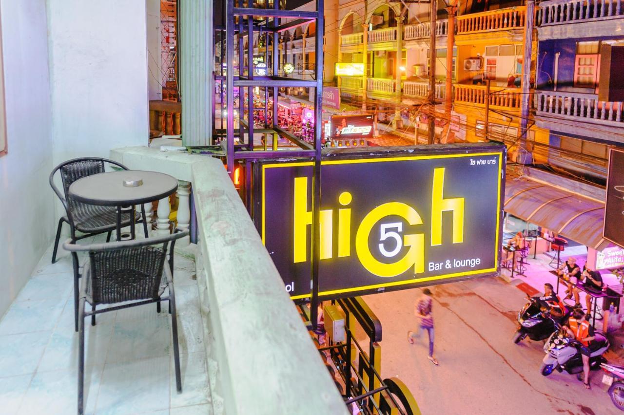 High5 Guesthouse Pattaya Exterior photo
