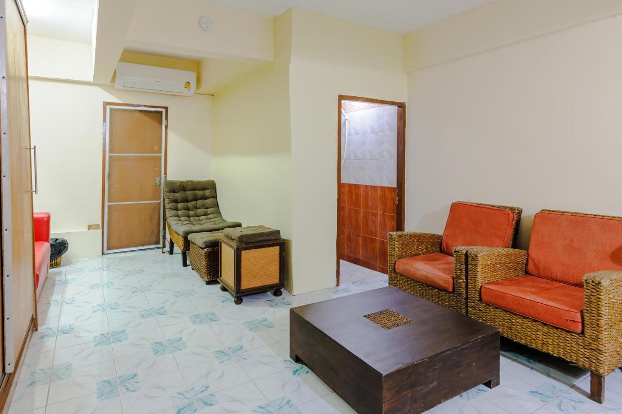 High5 Guesthouse Pattaya Exterior photo