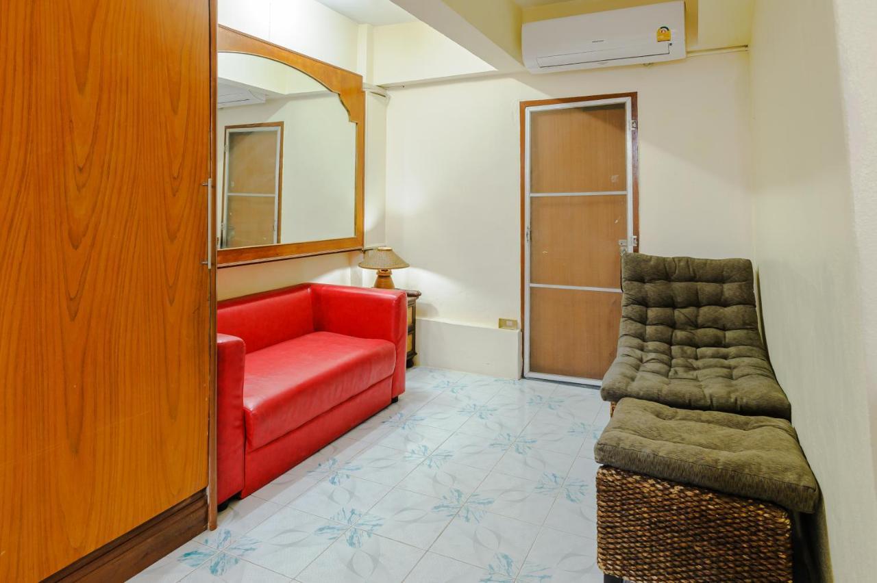 High5 Guesthouse Pattaya Exterior photo