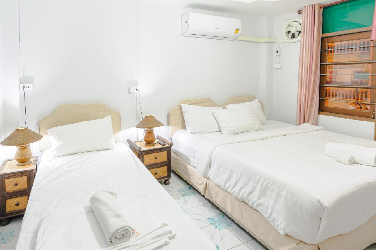 High5 Guesthouse Pattaya Exterior photo